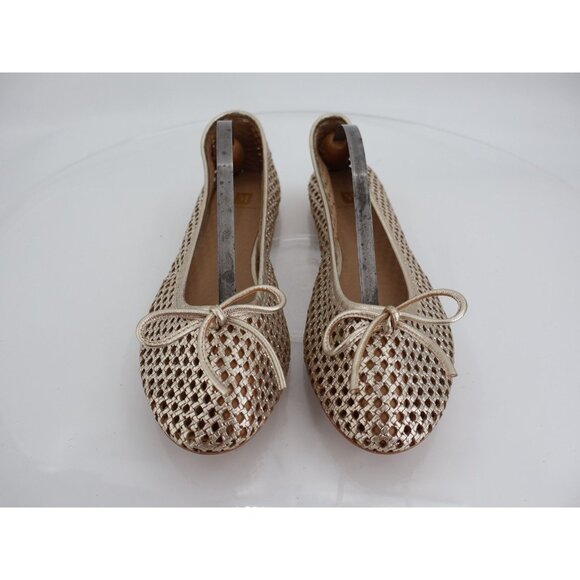 Bruno Magli Janina Ballet Flats Womens SIze 39 9 M Gold Perforated Leather Bow - Picture 3 of 11